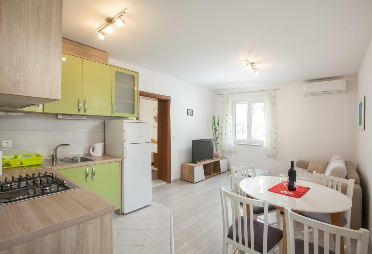 Apartments Turtle Gardens Makarska Kültér fotó